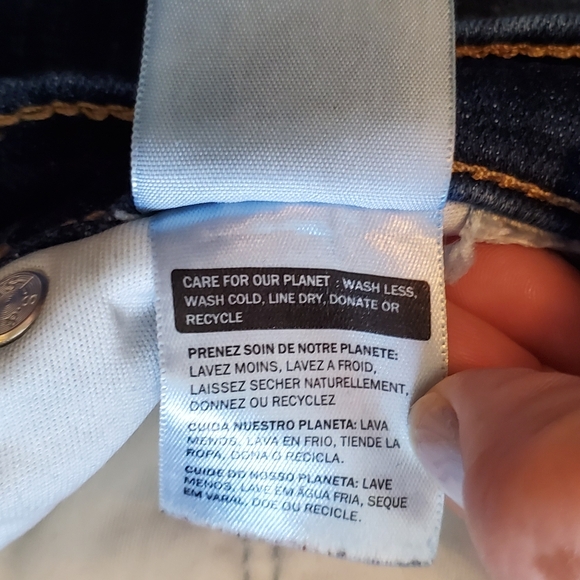 EC Levi's 22W 311 Shaping Skinny Blue Jeans - Picture 7 of 7